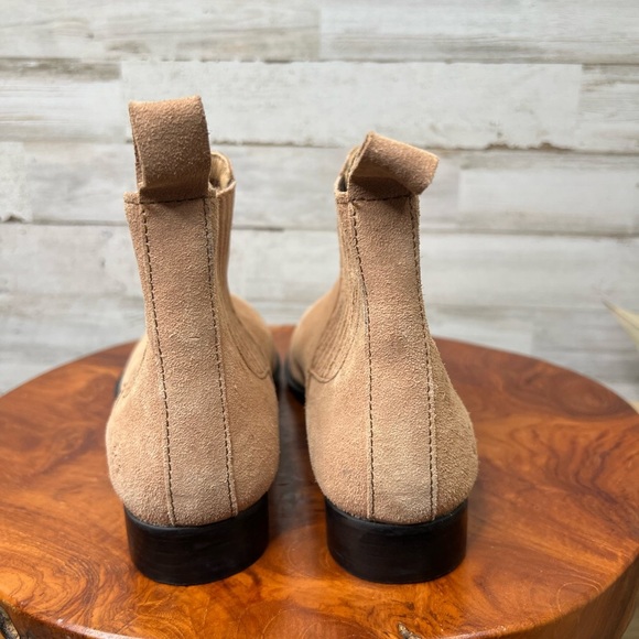 Jack Rogers Women's Brown Tan Suede Pippa Chelsea Booties Size 5.5 Ankle Casual - Picture 10 of 16